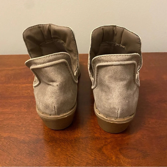 Women's Sugar Envy Beige Ankle Boots - Picture 4 of 6